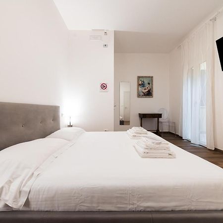 New - Venturini Suites In Bologna Centre Exterior foto